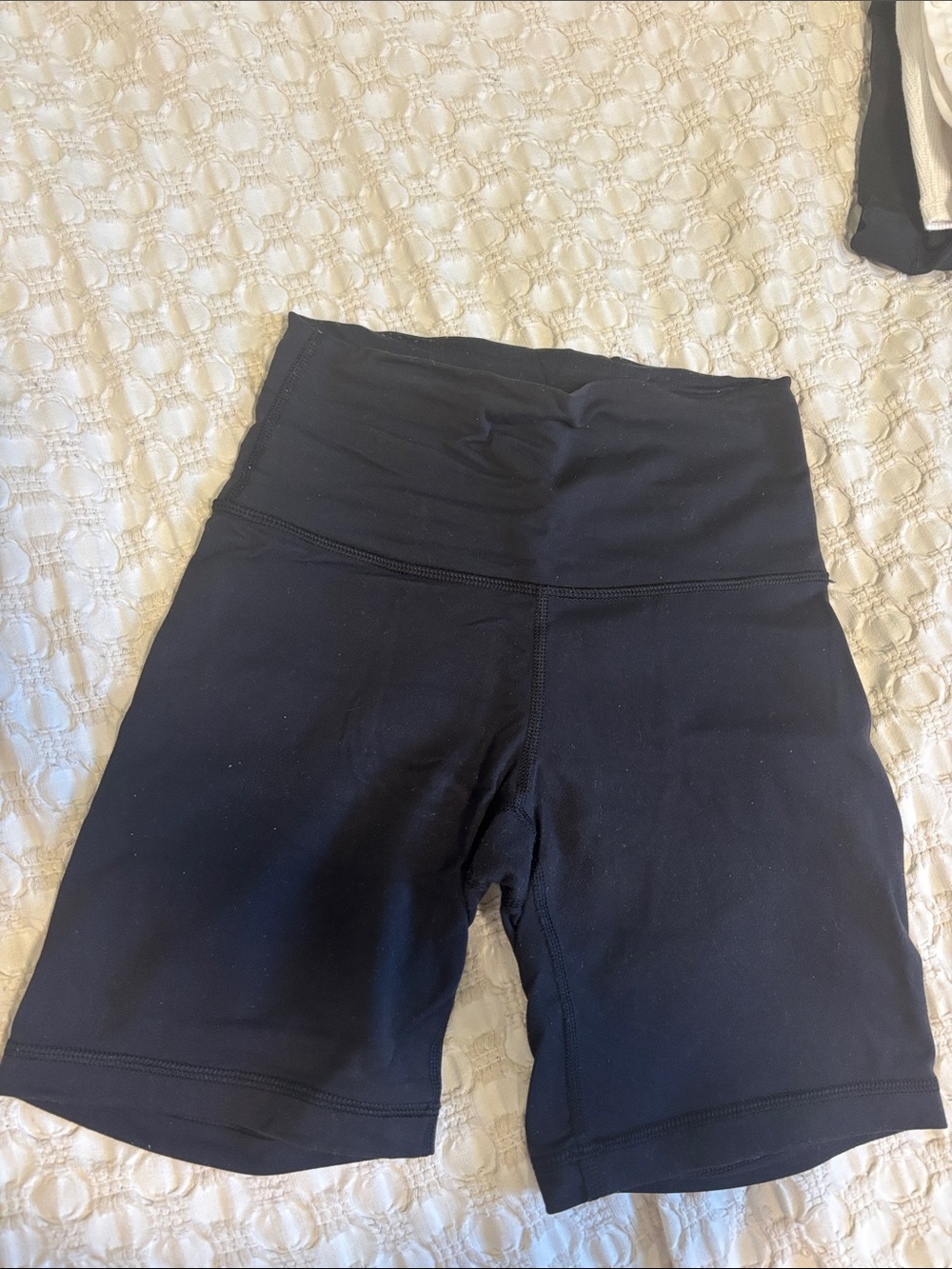 Aritzia Biker Shorts